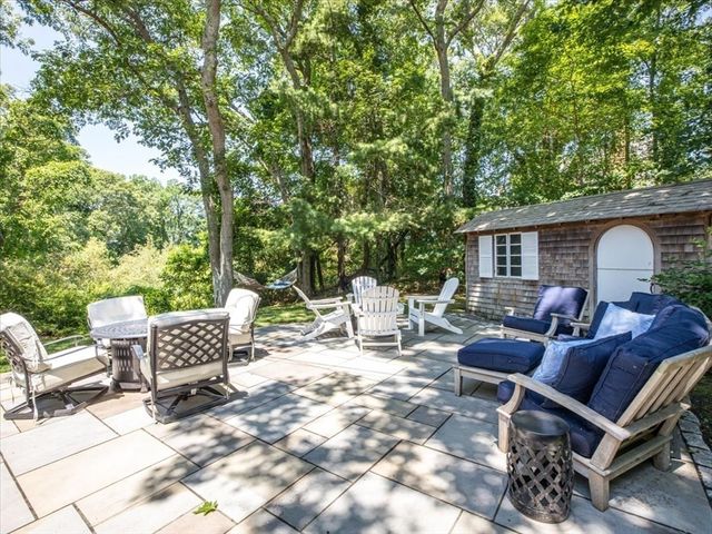 7 Brenton Road, Falmouth, MA 02556