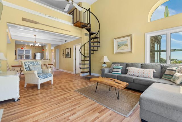 4424 Sea Forest Drive, Kiawah Island, SC 29455