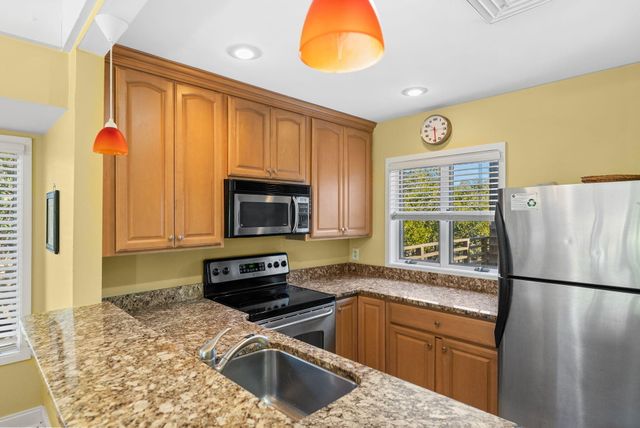 4424 Sea Forest Drive, Kiawah Island, SC 29455