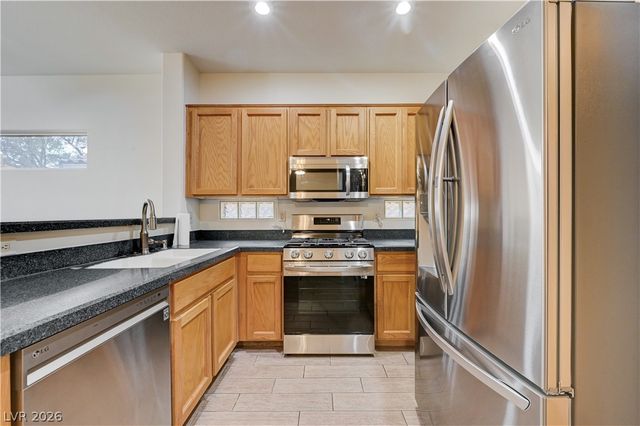 1664 Black Fox Canyon Road, Henderson, NV 89052
