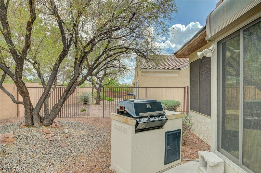 1664 Black Fox Canyon Road, Henderson, NV 89052 — photo 5