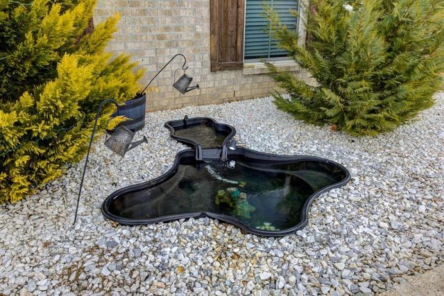 207 N CHINKAPIN DR, Atoka, TN 38004