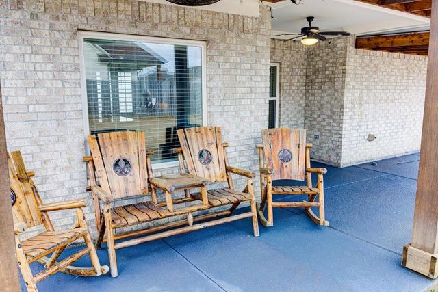 207 N CHINKAPIN DR, Atoka, TN 38004