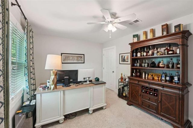 649 Radford Circle, Woodstock, GA 30188