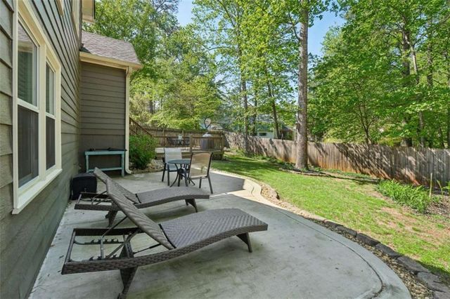 649 Radford Circle, Woodstock, GA 30188