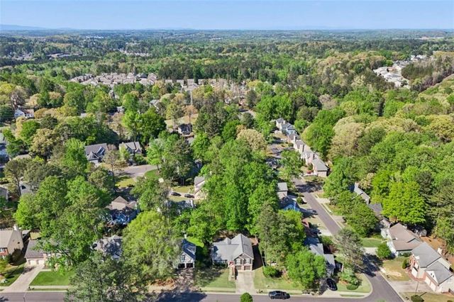 649 Radford Circle, Woodstock, GA 30188