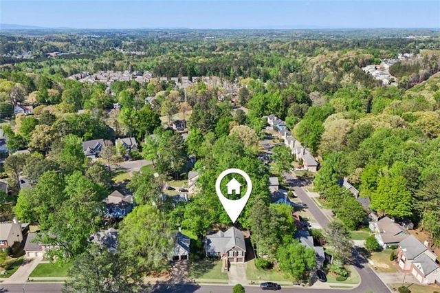 649 Radford Circle, Woodstock, GA 30188