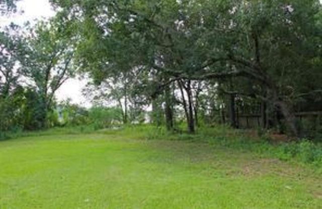 3318 Massey Tompkins Road, Baytown, TX 77521