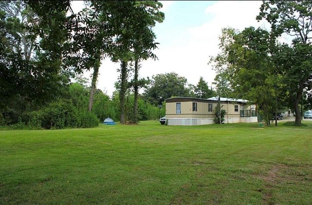 3318 Massey Tompkins Road, Baytown, TX 77521