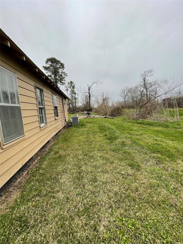3318 Massey Tompkins Road, Baytown, TX 77521
