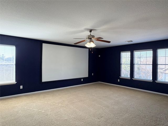 4715 Lunsford Hollow Lane, Friendswood, TX 77546