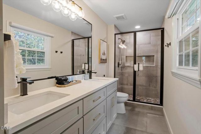 4805 Kilkenny Place, Raleigh, NC 27612