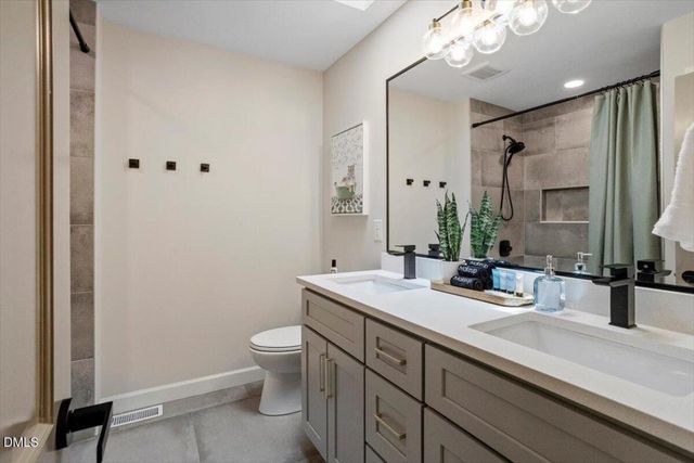 4805 Kilkenny Place, Raleigh, NC 27612