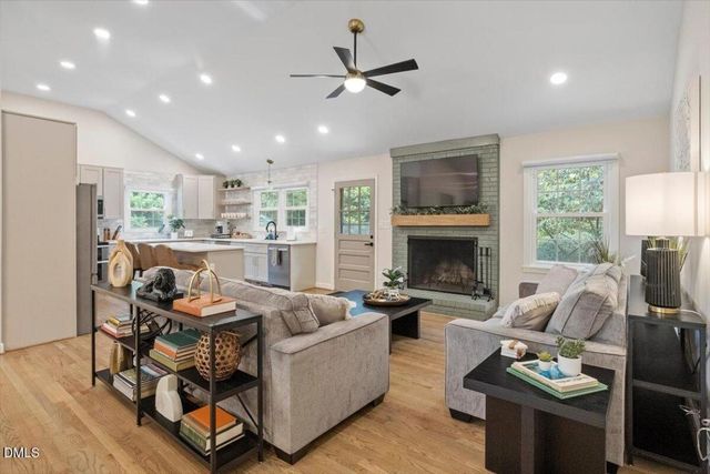 4805 Kilkenny Place, Raleigh, NC 27612