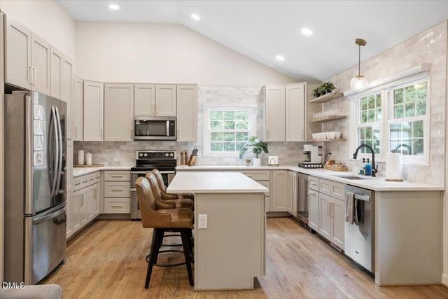 4805 Kilkenny Place, Raleigh, NC 27612