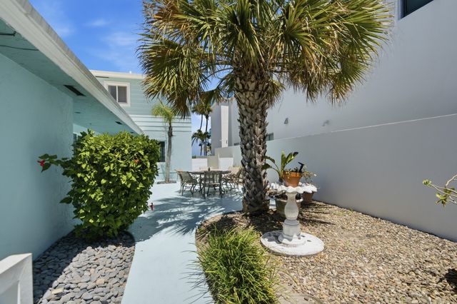 1735 N FORT LAUDERDALE BEACH Boulevard, Fort Lauderdale, FL 33305