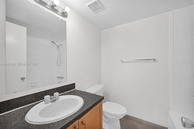 505 S Pine Island Road B102, Plantation, FL 33324