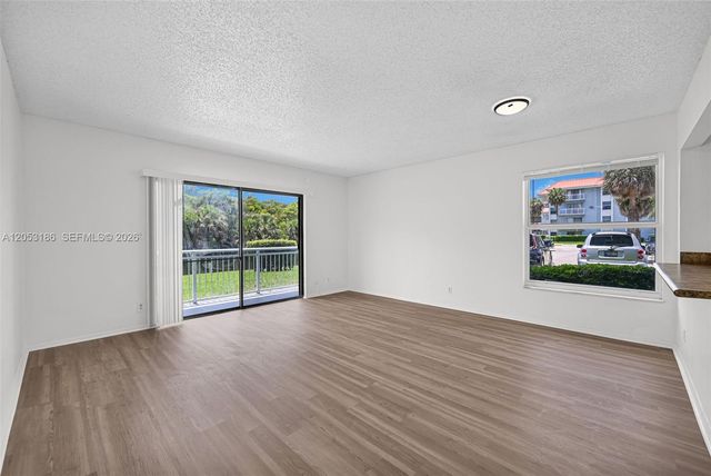 505 S Pine Island Road B102, Plantation, FL 33324