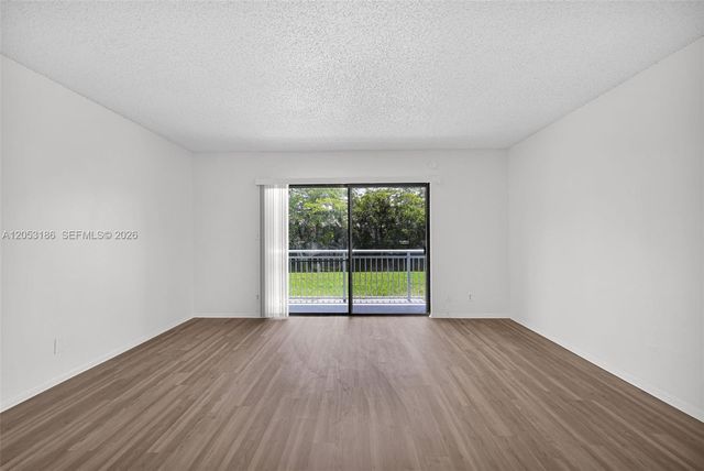 505 S Pine Island Road B102, Plantation, FL 33324