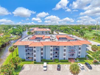 505 S Pine Island Road B102, Plantation, FL 33324