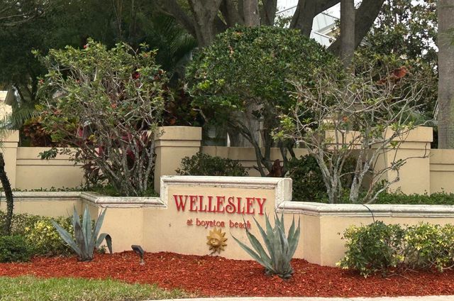 4802 Roxbury Court, Boynton Beach, FL 33436