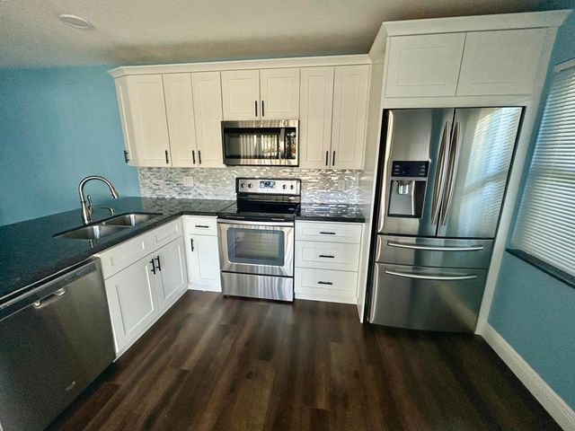 4802 Roxbury Court, Boynton Beach, FL 33436