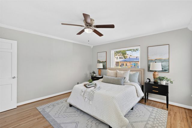 649 Peavy Road, Dallas, TX 75218