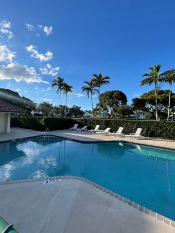 209 CYPRESS POINT Drive, Palm Beach Gardens, FL 33418