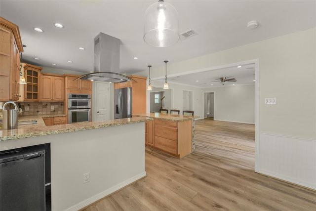 14915 Chadbourne Drive, Houston, TX 77079
