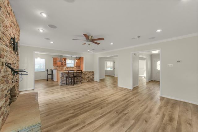 14915 Chadbourne Drive, Houston, TX 77079