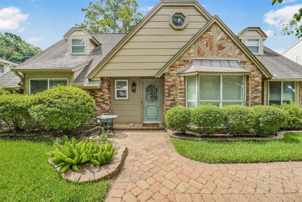 14915 Chadbourne Drive, Houston, TX 77079