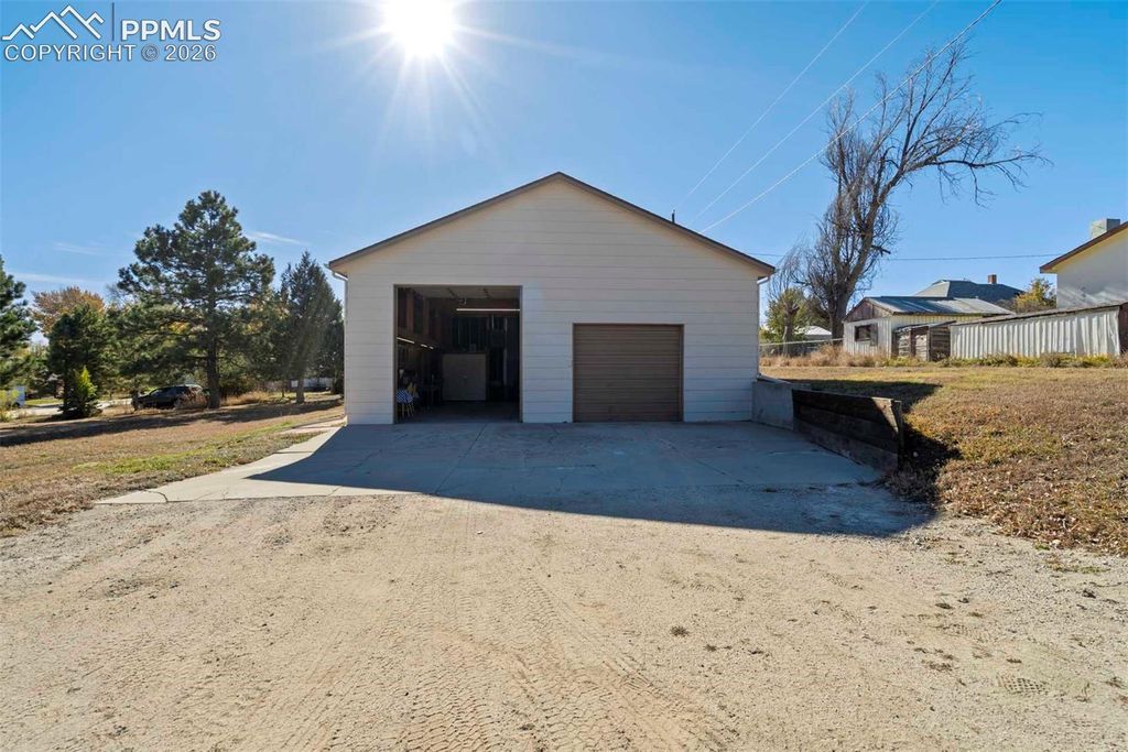 401 Cheyenne Street, Calhan, CO 80808 — exterior