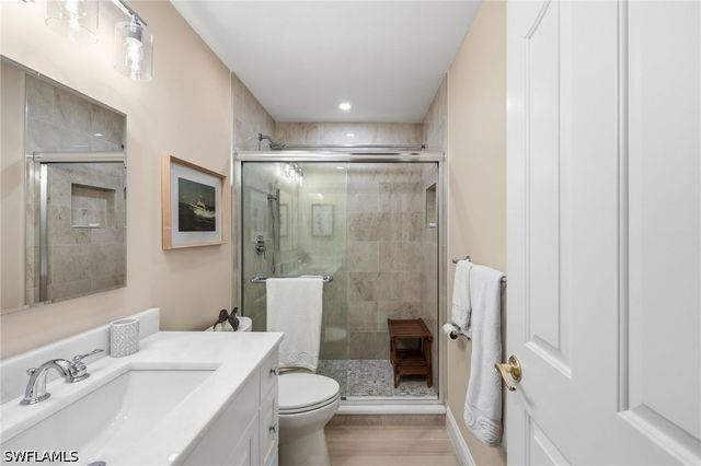 6260 Bellerive AVE 407, Naples, FL 34119