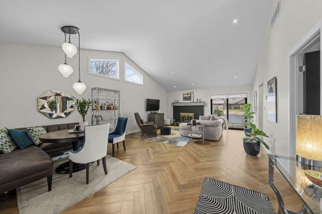 2201 Bayview Drive, Michigan City, IN 46360