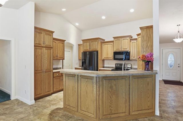 89 PENBROOK CIRCLE, Appleton, WI 54914