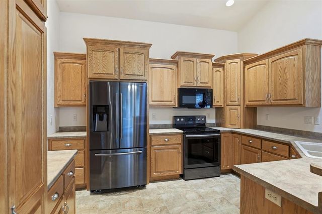 89 PENBROOK CIRCLE, Appleton, WI 54914
