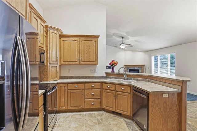 89 PENBROOK CIRCLE, Appleton, WI 54914