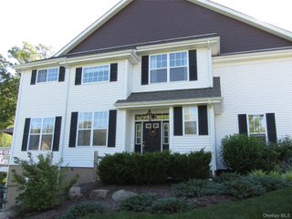 48 High Ridge Lane, Middletown, NY 10940