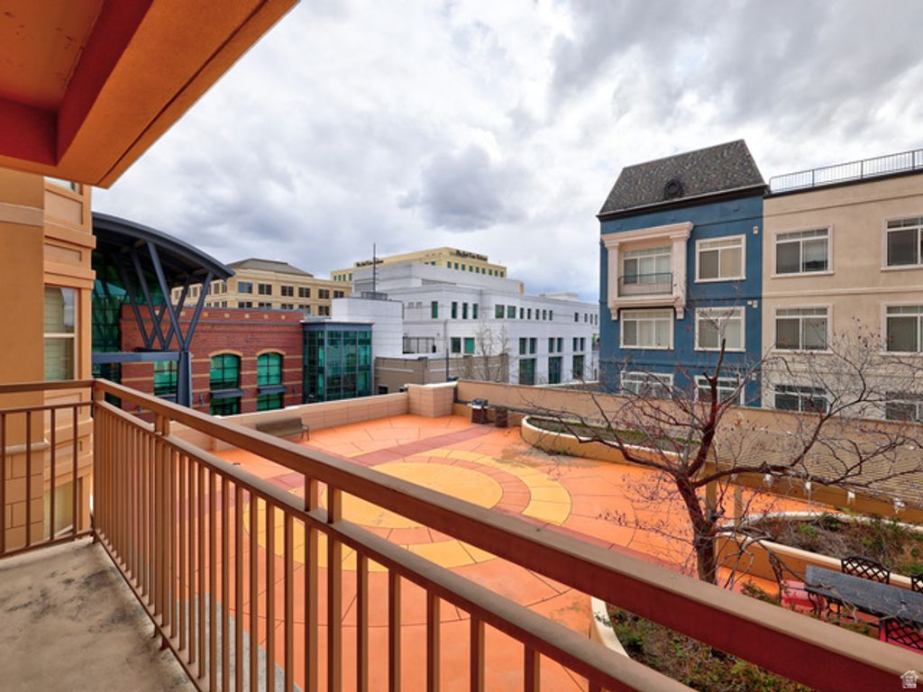 Image 23 of property listing at 5 S 500 W #616, Salt Lake City, UT 84101