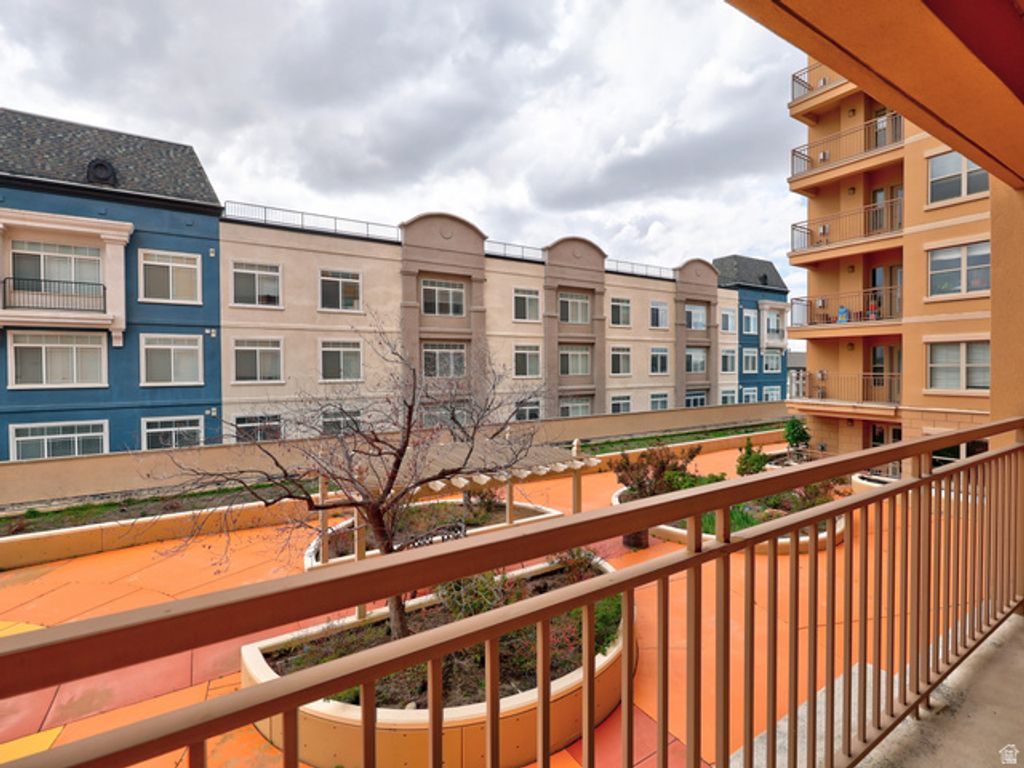 Image 25 of property listing at 5 S 500 W #616, Salt Lake City, UT 84101