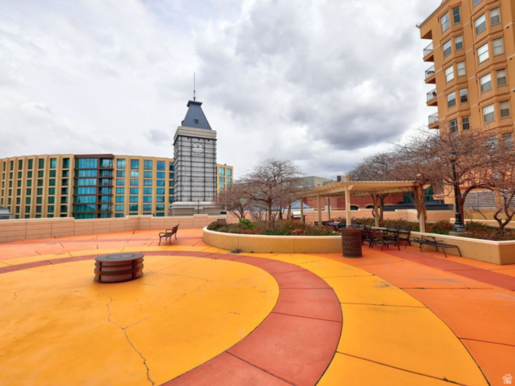 Image 27 of property listing at 5 S 500 W #616, Salt Lake City, UT 84101