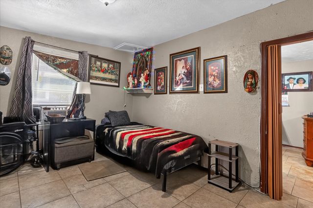 3332 Coronet Boulevard, Dallas, TX 75212