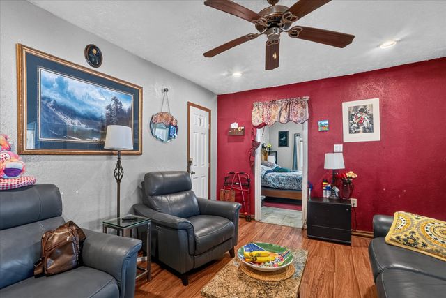 3332 Coronet Boulevard, Dallas, TX 75212