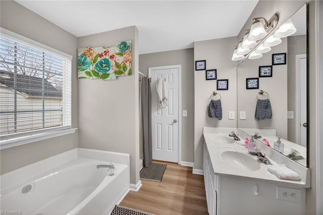 3715 Tuxford Lane, Jamestown, NC 27282