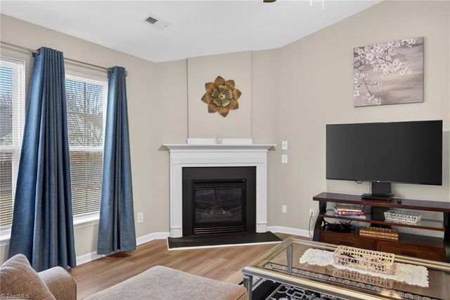 3715 Tuxford Lane, Jamestown, NC 27282