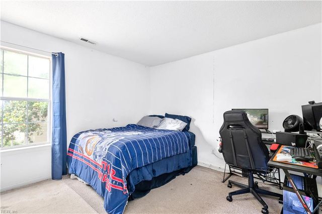 5041 Huntclub CHSE, Suffolk, VA 23435