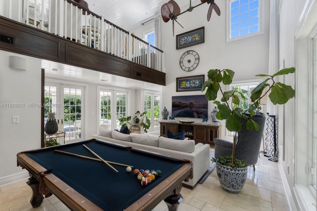 7360 SW 164th Street, Palmetto Bay, FL 33157