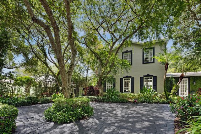 7360 SW 164th Street, Palmetto Bay, FL 33157