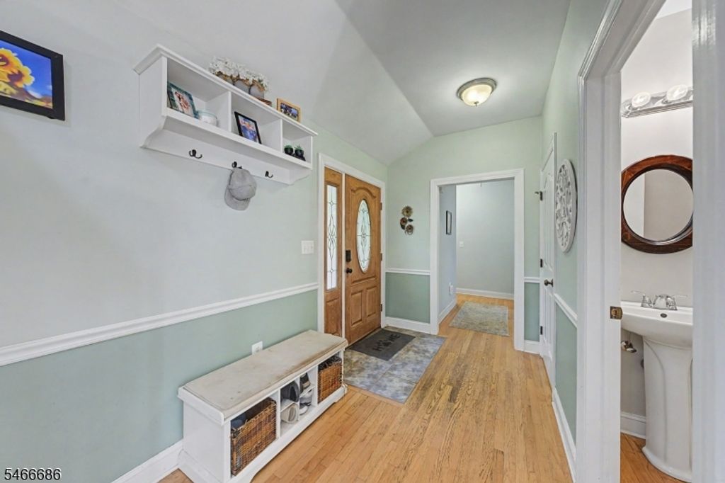 62 Logan Rd, Randolph Twp., NJ 07869 — photo 2