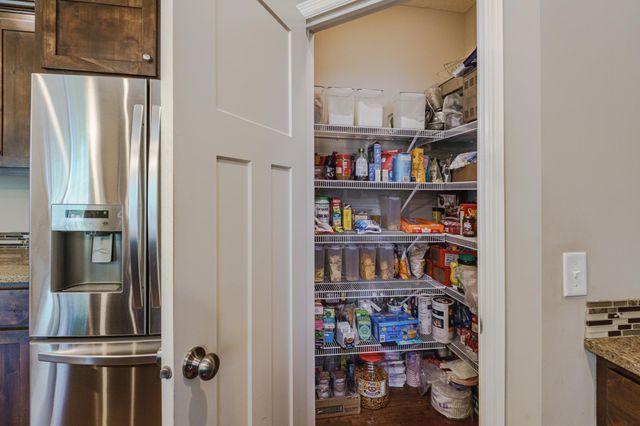 15224 Valley View Drive, Savage, MN 55378